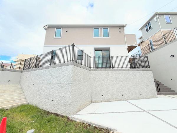 新築分譲戸建　菊名　全16棟