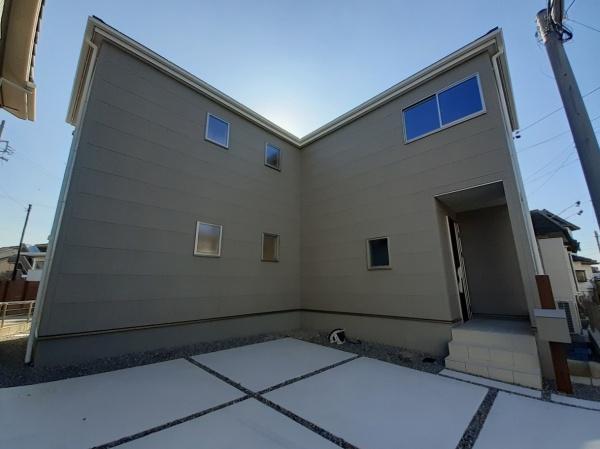 碧南市堀方町第64　1号棟