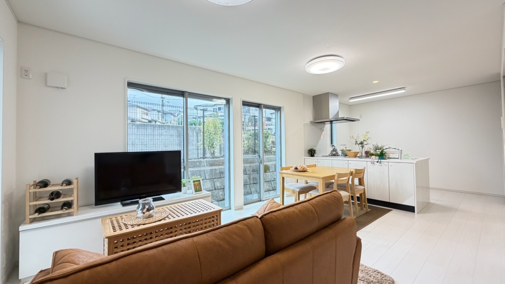 全２棟〈ZEH水準〉中尾１丁目　新築戸建　１号棟