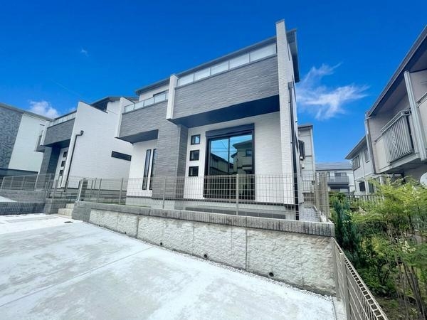 町田市南成瀬6丁目　新築分譲住宅　B号棟