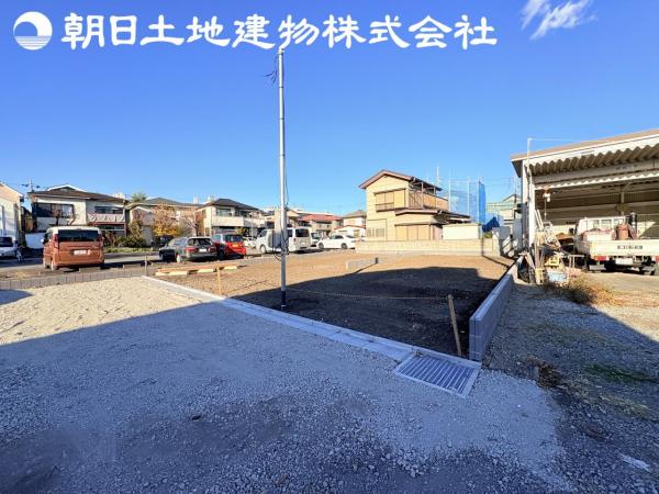 相模原市南区相南2丁目　〜パントリー・リネン棚など豊富な収納〜
