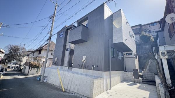 町田市本町田　全2棟2号棟