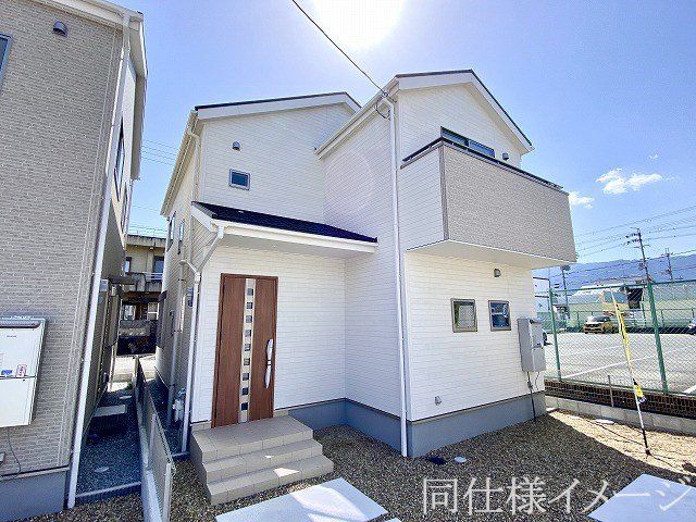 木津川市加茂町駅東　新築一戸建て　２期　３号棟