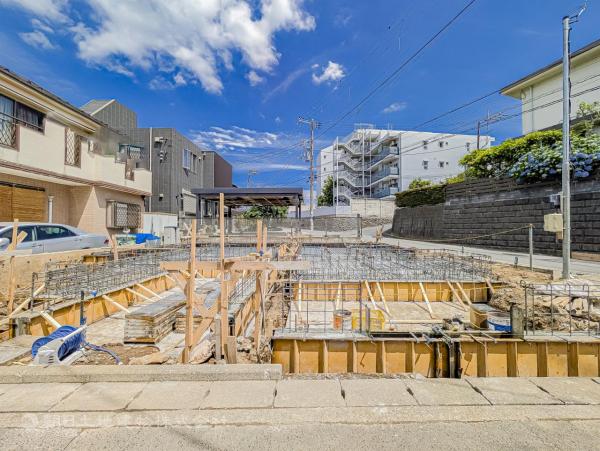 新築分譲戸建　片倉町　全２棟　