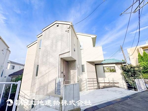 【安心を買うなら、朝日土地建物へ】神奈川区松見町４丁目 新築戸建