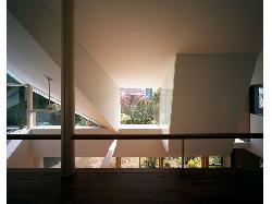 【西島　正樹】