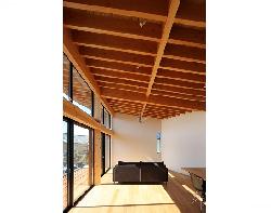 【Trilogy (三部作) − 北の家】