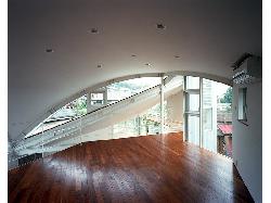 【西島　正樹】