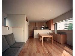 【西島　正樹】