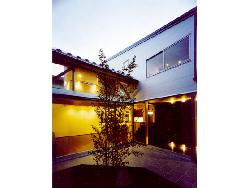 【西島　正樹】