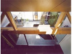 【西島　正樹】