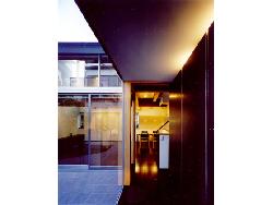 【西島　正樹】