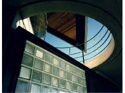 【西島　正樹】