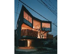 【西島　正樹】