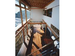 【西島　正樹】