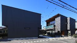 【西島　正樹】