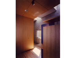 【西島　正樹】