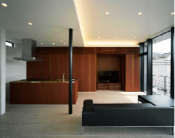 【Trilogy (三部作)−南の家】