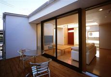 【横山　浩介】