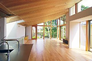 【横山　浩介】