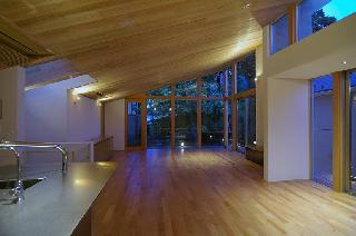 【横山　浩介】