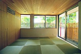 【横山　浩介】