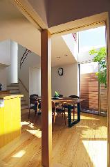 【横山　浩介】