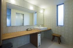 【横山　浩介】