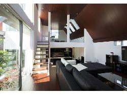 【横山　浩介】