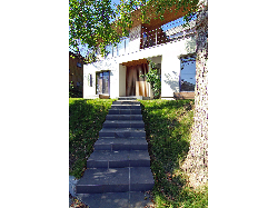 【回遊テラスの家】