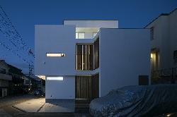 【横山　浩介】