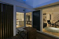 【横山　浩介】