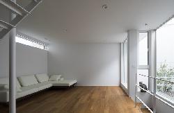 【横山　浩介】