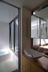 【横山　浩介】