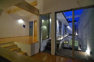 【横山　浩介】