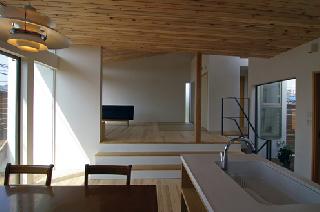 【横山　浩介】