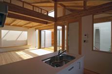 【横山　浩介】