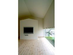 【眞野　サトル】