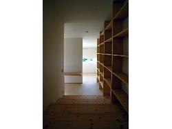 【眞野　サトル】