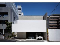 【眞野　サトル】