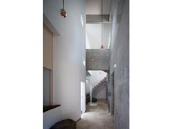 【眞野　サトル】