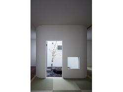 【眞野　サトル】