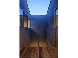 【眞野　サトル】