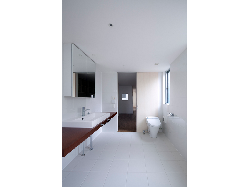 【眞野　サトル】