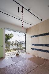 【眞野　サトル】