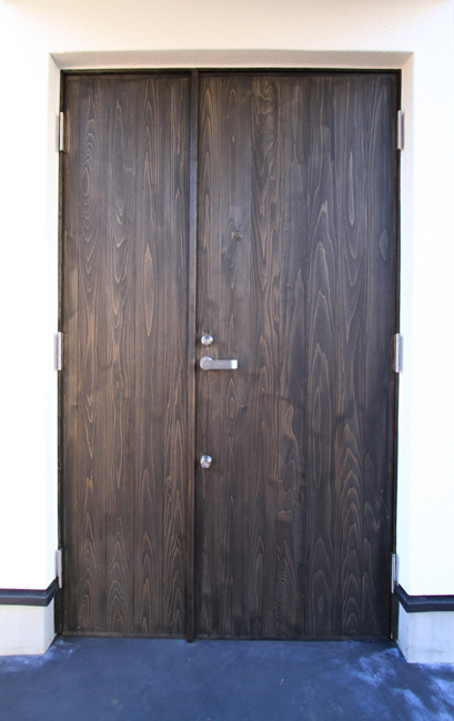 木製の特注ドア