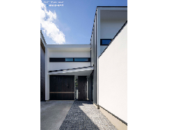 【ハコノオウチ3世帯レジデンス】