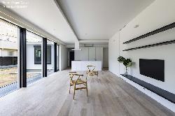 【ハコノオウチ3世帯レジデンス】