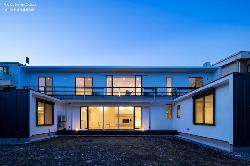 【ハコノオウチ3世帯レジデンス】