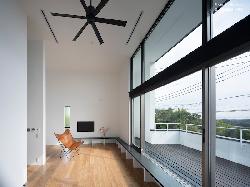 【小オフィスのある家　ハコノオウチ18】